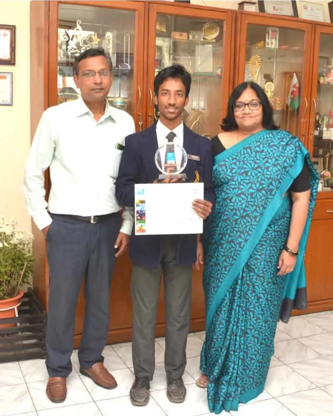 DBMS Student Wins STEM Grand Award, Advances to International Competition